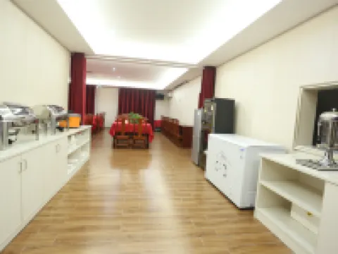 Tianhai Yuyuan Hotel (Jiujiang Railway Station) Hotels in Jiujiang
