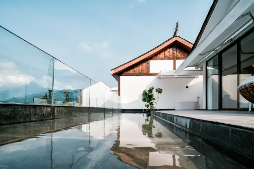 Xianzai Houshe Hotel (Dujiangyan Scenic Area)