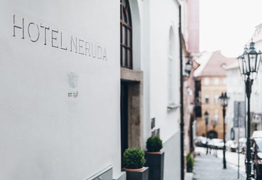 디자인 호텔 네루다