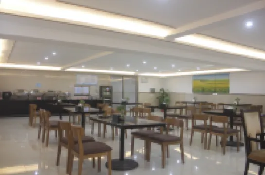 Boying Business Hotel