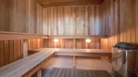 Boulevard North Holiday Apartments - spa