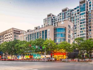 Dega Business Hotel (Changzhou Global Dinosaur City Wanda Plaza)