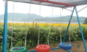 Luohe Chashuling Xiankeju Mountain Villa