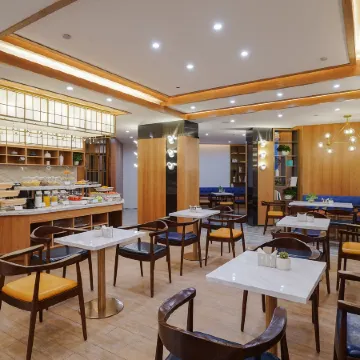 Atour Hotel (Jilin City Government Beijing Road Branch)