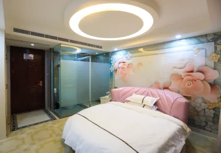 Longquan Wednesday Express Hotel Отели рядом с достопримечательностью «The White Cloud Cliffs»