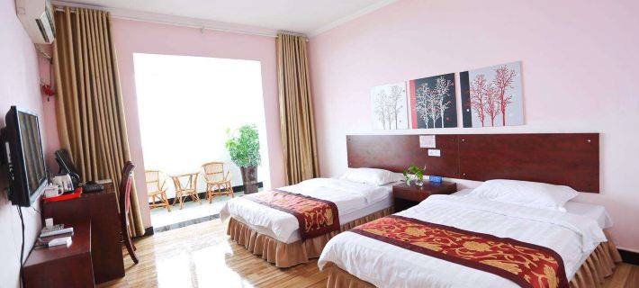 Gold Coast Hotel Hotels in Zigui