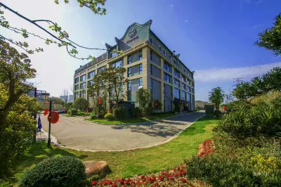 Kaiyuan Manju Zhen’xuan Ningbo Huayuan Lishe Hotel a South CBD/Ningbo Universal City/HighEducation Park