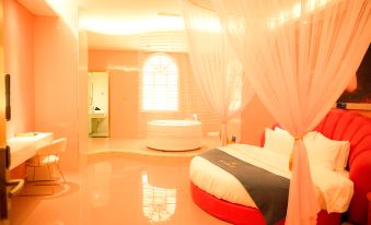 Guangyuan Zhenchuan Hotel (City Government Affairs Center)