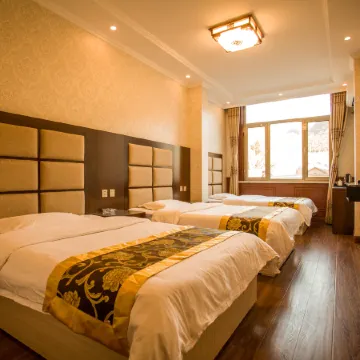 Chengde Wuhu Hotel