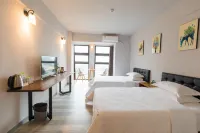 Chongqing Tianjie Xiaowo Apartment (People's Square Wenli College) Отели в г. Район Юнчуань