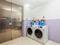 威尼斯特酒店(广州新白云国际机场店) - 洗衣服务