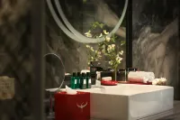 Yitian - See Castle Peak Villa