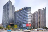 You Home Hotel (Wuhan Houhu Avenue Xingye Road Subway Station) Hotels in Wuhan