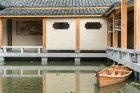 Shanshui Bieyuan Song Culture Vacation Apartment (Yangshuo Ten-Mile Gallery Yulong River)