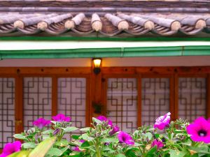 Hanok Guest House 201