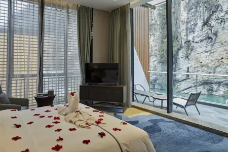 Zhangjiajie Roadsun Resort Hotel