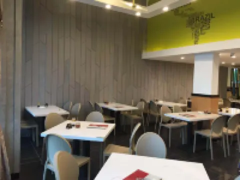 曼哈頓酒店（廣州新白雲國際機場店）