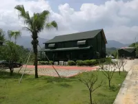 Mount Luofu No.6 Quadrangle Inn