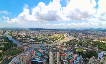 Vienna International Hotel (Dongxing Port)