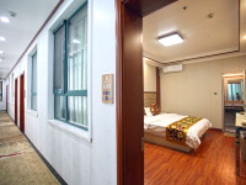 临夏铭之夏宾馆 - 普通大床房