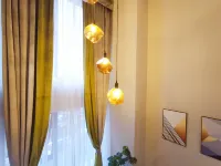 Chongqing Evening Language Loft Duplex Boutique Hotel (Guanyinqiao Longhu Xinyi Street)