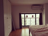 上海姜掌柜公寓 - 舒适loft二室