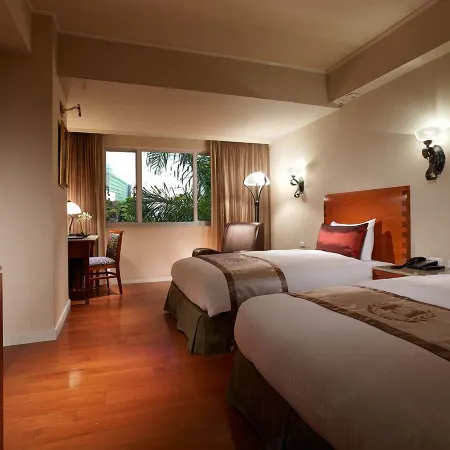 Hualien Charming City Hotel Отели рядом с достопримечательностью «Станция Beipu»