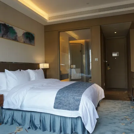 Friendship Hotel Отели рядом с достопримечательностью «Хайдянь»