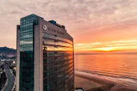 Hyatt Regency Qingdao Hotels in 