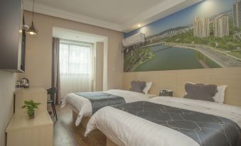 Holiday Inn Zhuji (Wynn Plaza)