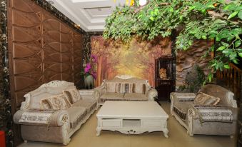 Suitetrails - Film and Television Hotel