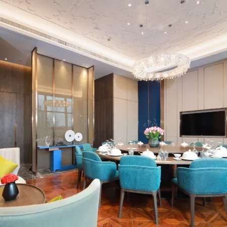 SORL HOTEL SHANGHAI Отели рядом с достопримечательностью «Северный вокзал Аньтин»