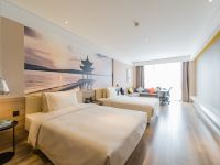 杭州未来科技城海创园亚朵酒店 - 高级双床房