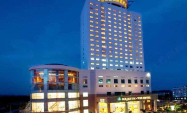 Majestic Mong Cai Hotel