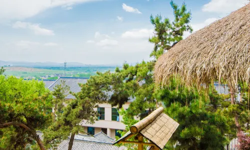 Mengshan Kanggu Hot Spring Hotel