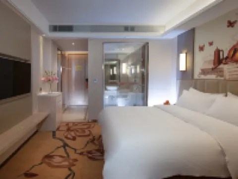 Golden Vienna Hotel Hotels in Fusui