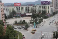 廣寧萊茵斯特酒店 - 停車場