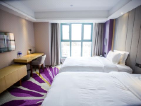 麗枫酒店(太仓上海西路南洋广场店) - 商务双床房