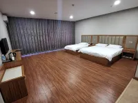Homeinn Pebble Hotel (Chifeng Linxi Raozhou Avenue County Hospital) Hotels in Linxi