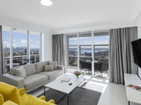 Meriton Suites Bondi Junction Hotels in Bondi Junction