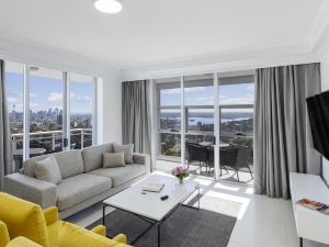 Meriton Suites Bondi Junction