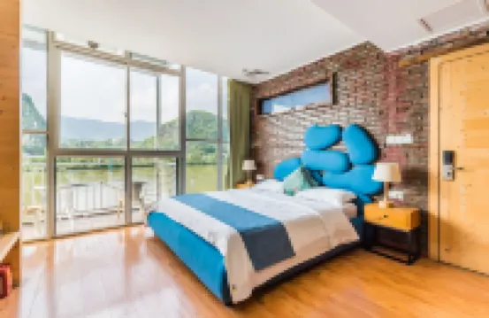 肇慶閱色主題客棧