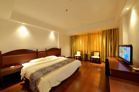 자오칭 리후가이녠 호텔(치싱옌관광단지체육센터店)