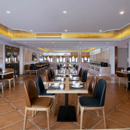 Anxiang Zhengyi International Hotel