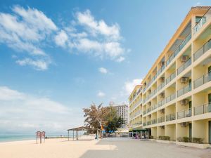 Golden Beach Seaview Hotel