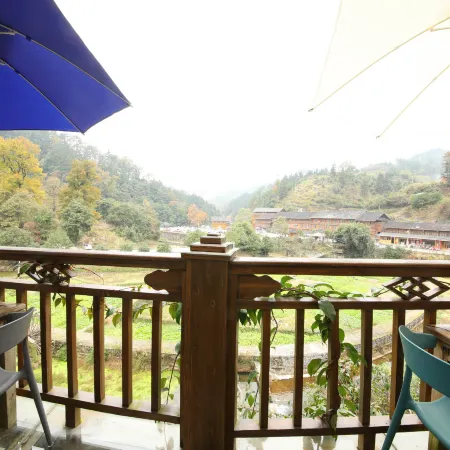 Zizai Shanju Yeshe Chain Inn