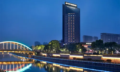 Huaxin Teckon Xiyue Hotel (Ningbo Fenghua Wanda Plaza Fenghua Intime City)