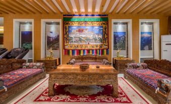 Balagezong Tibetan Ecological Hotel