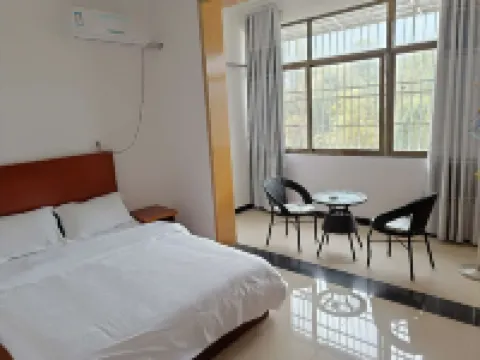 Luotianyu Bamboo Mountain Villa