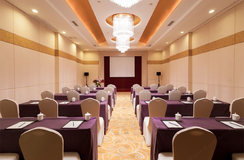 Gongxiang International Hotel photo 5